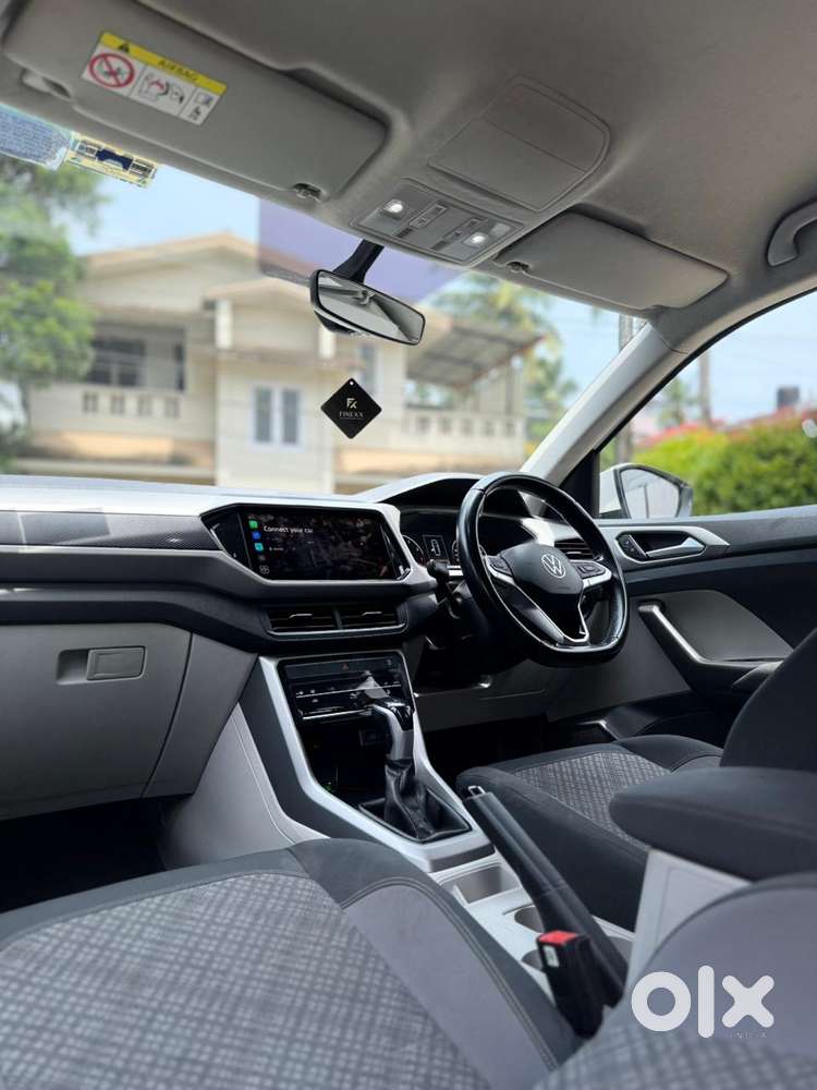 Volkswagen Taigun 1.0 Tsi Highline At, 2023, Petrol