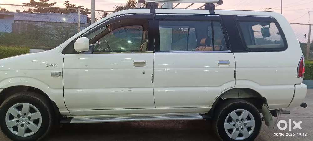 Chevrolet Tavera Neo 2016 Diesel
