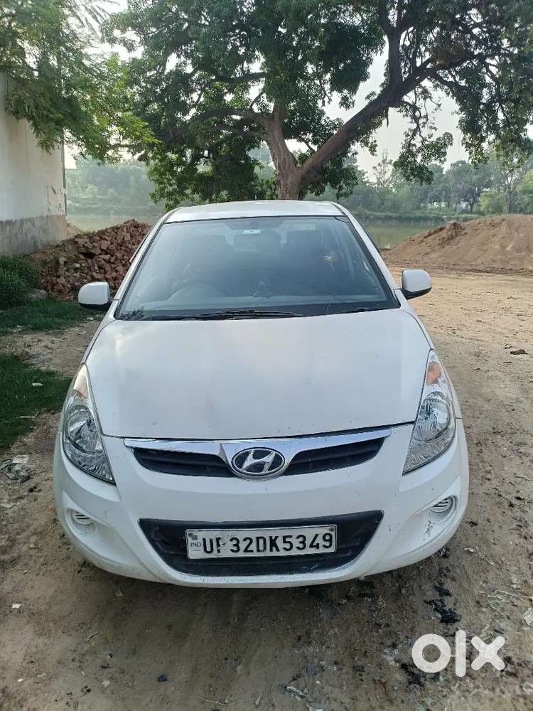 Hyundai I20 2010 Petrol 90000 Km Driven
