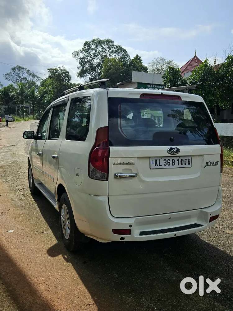 2010 November Mahindra Xylo E6–m-eagle Engine,all Papers Ok
