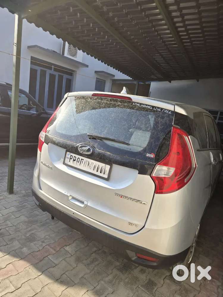 Mahindra Marazzo 1.5 Plus 2018