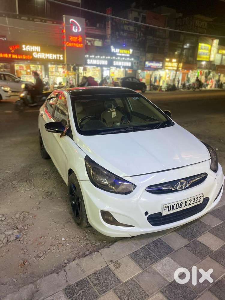 Hyundai Verna 2012