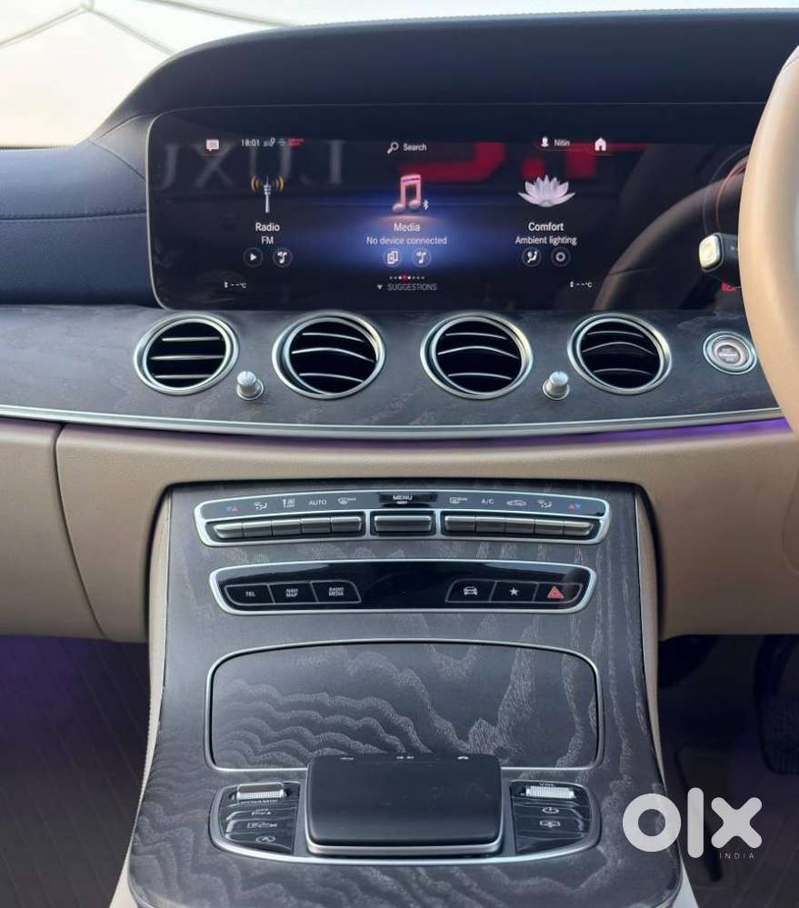 Mercedes-benz E-class Exclusive E 200, 2022, Petrol