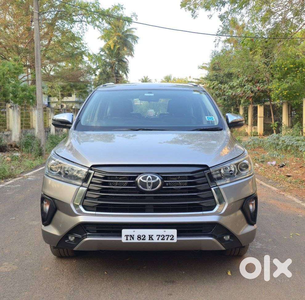 Toyota Innova Crysta