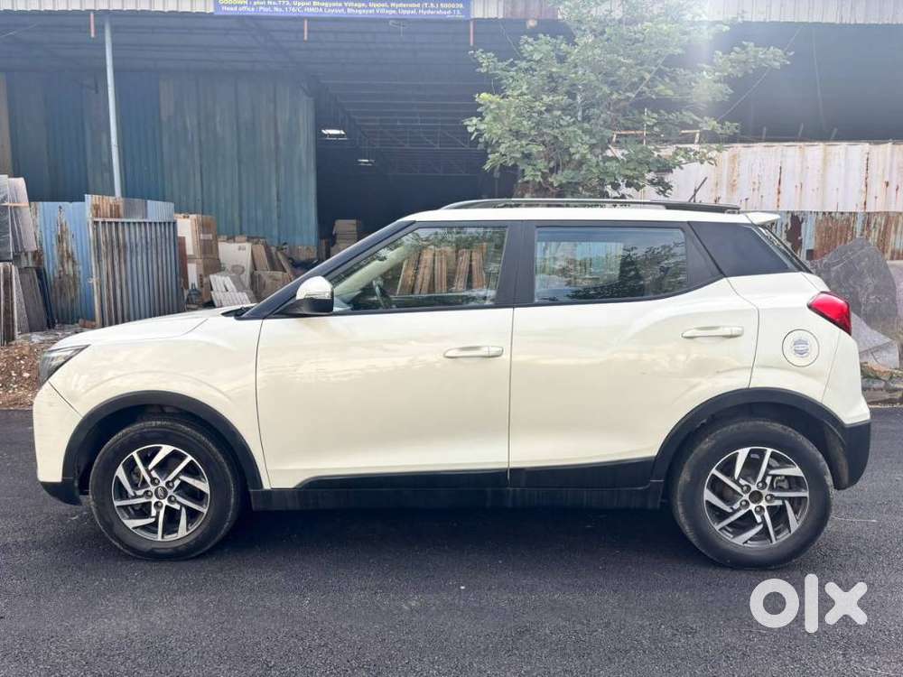 Mahindra Xuv300 W8 Diesel, 2022, Diesel