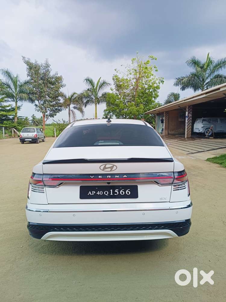 Hyundai New Verna Sx O 1.5 Turbo Gdi Mt, 2023, Petrol