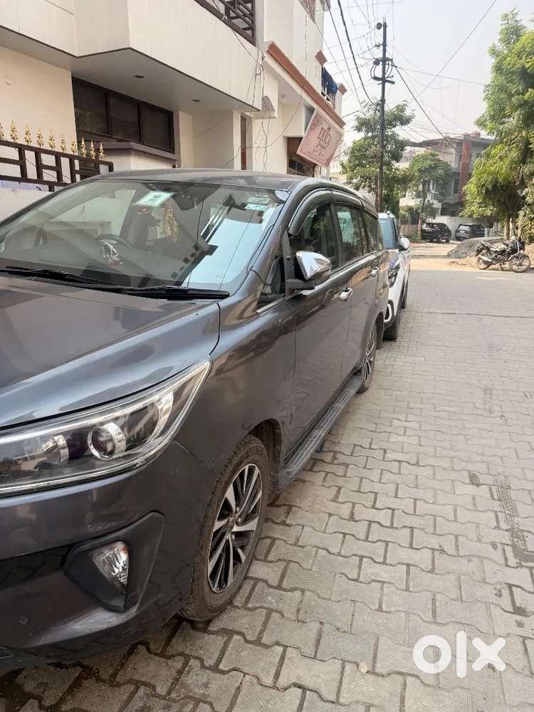 Toyota Innova Crysta 2.4 Z Automatic