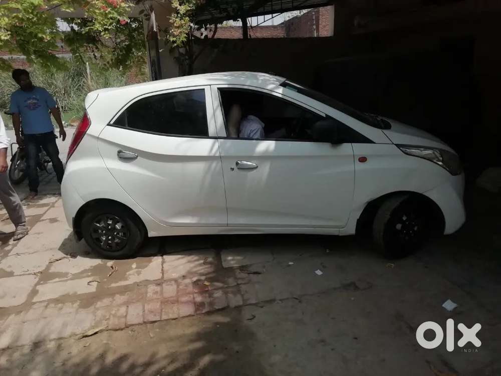 Hyundai Eon 2012 Petrol Well Maintained