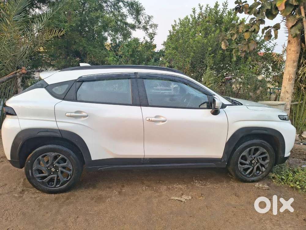 Maruti Suzuki Fronx 2024 Petrol Well Maintained