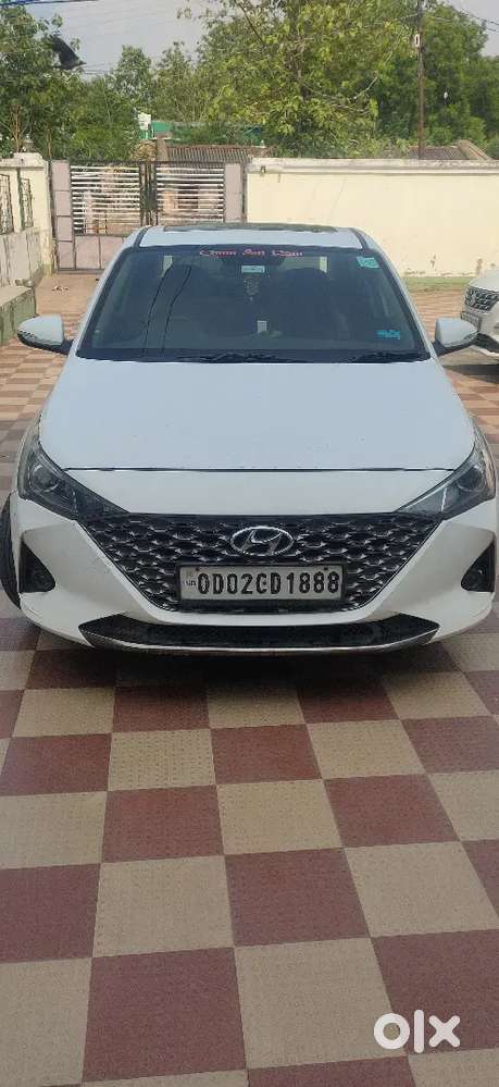 Hyundai Verna Sx Model Well Maintained Private Use Car