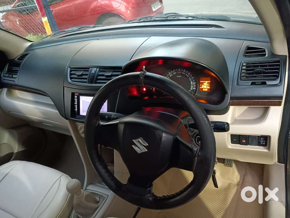 Maruti Suzuki Swift Dzire Lxi Option, 2017, Petrol