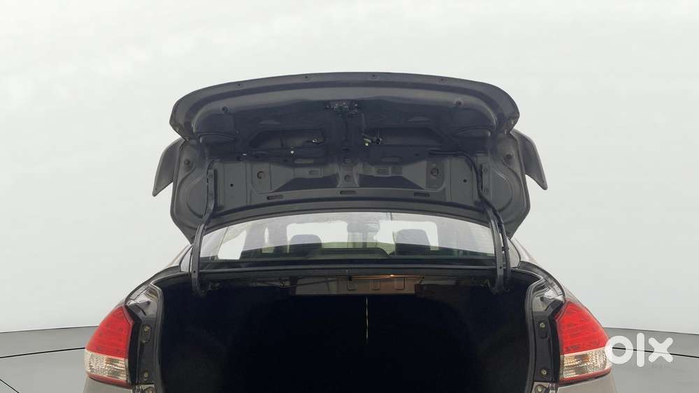 Maruti Suzuki Ciaz 2014-2017 Rs Zxi Plus, 2016, Petrol