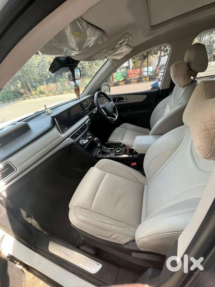 Mahindra Diesel Automatic 2024