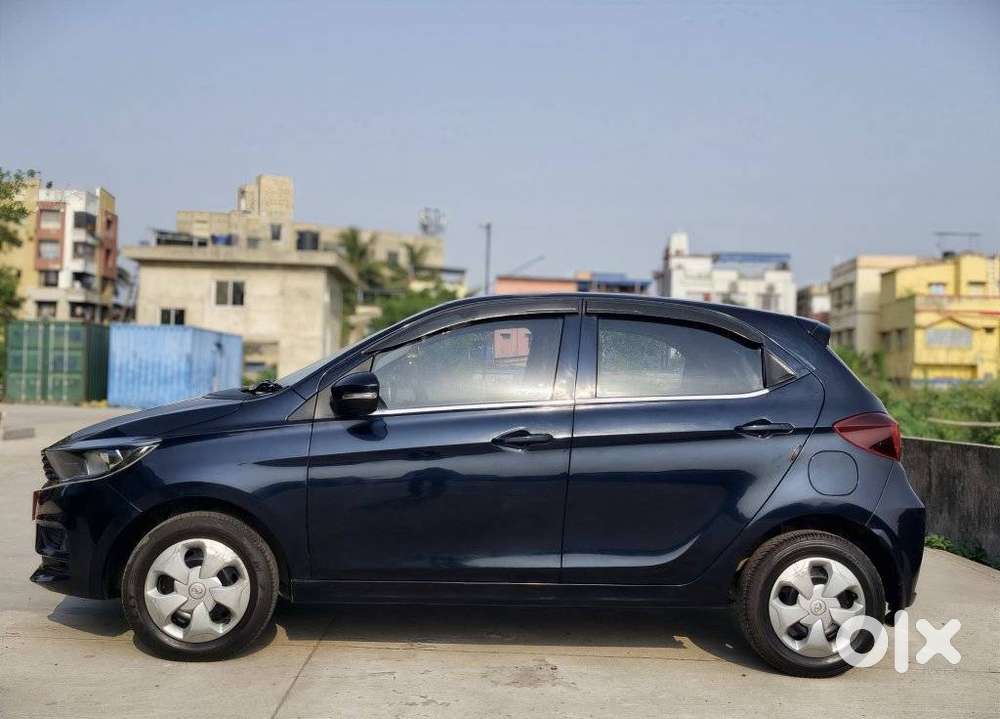 Tata Tiago 1.2 Revotron Xt (o), 2022, Petrol