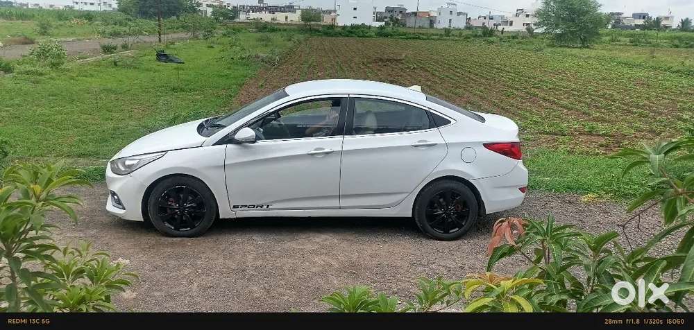 Hyundai Verna Crdi 2012