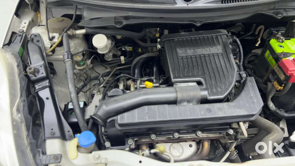 Maruti Suzuki Swift Dzire 1.3 Vxi, 2015, Petrol