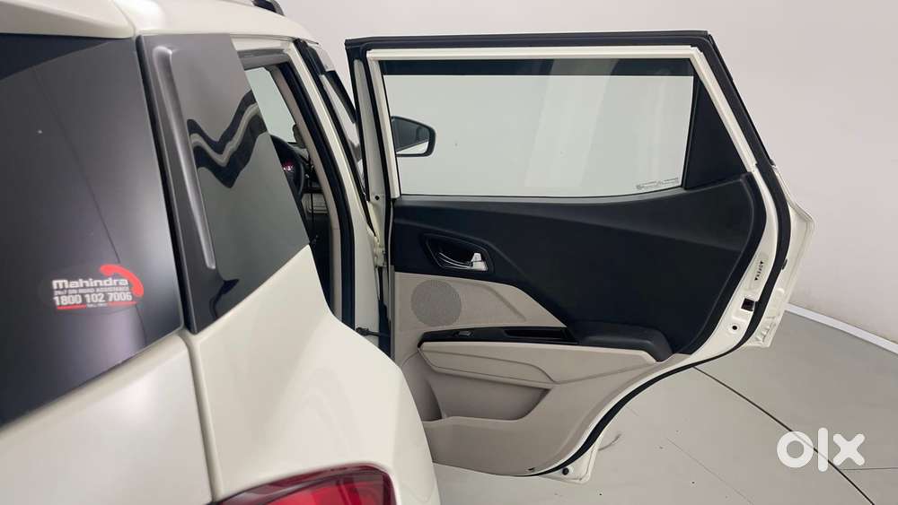 Mahindra Xuv300 W8 Amt Optional Diesel, 2022, Petrol