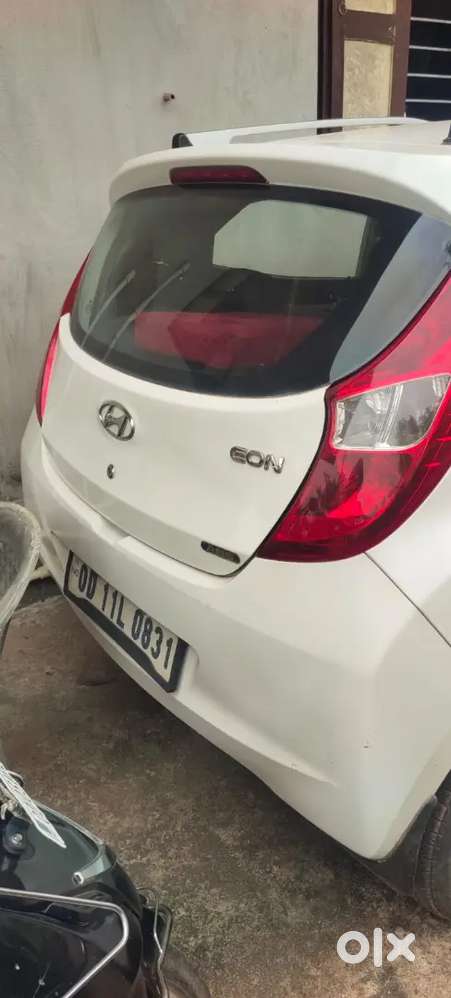 Hyundai Eon 2017 Petrol Well Maintained