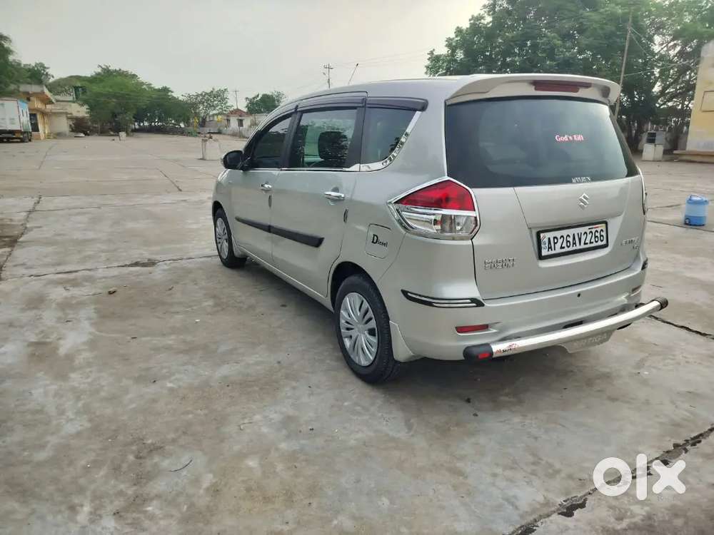 Maruti Suzuki Ertiga 2013