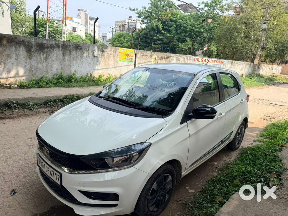Tata Tiago 2025 Petrol 1600 Km Driven