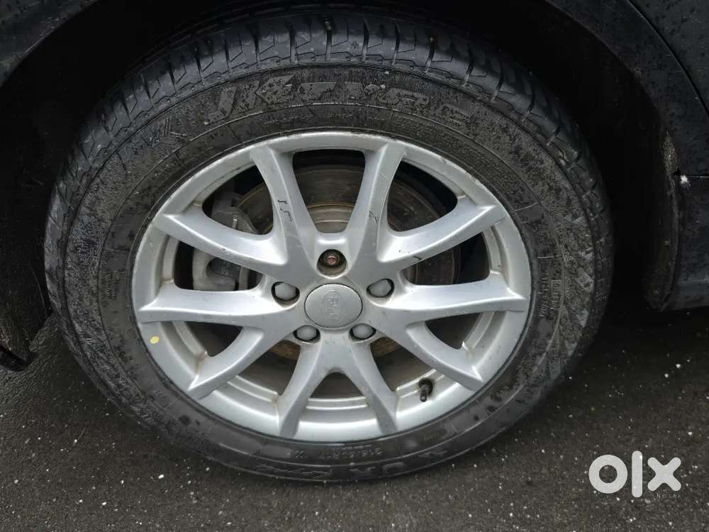 Byd E6 2024 Electric Under Warranty - All India Transfer Available