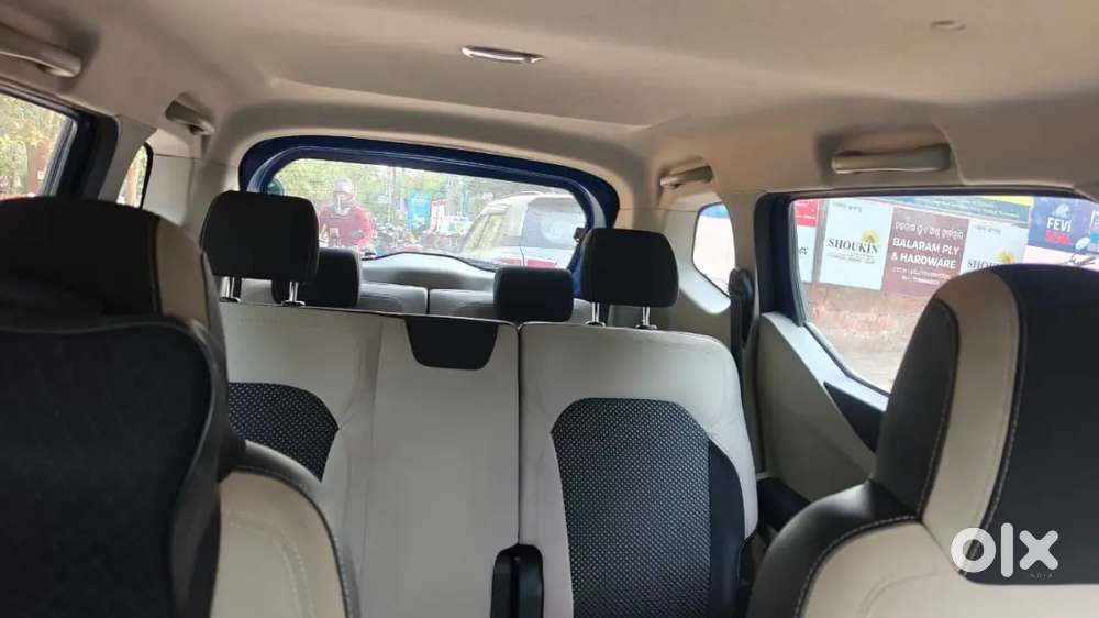 Renault Triber Petrol Well Maintained