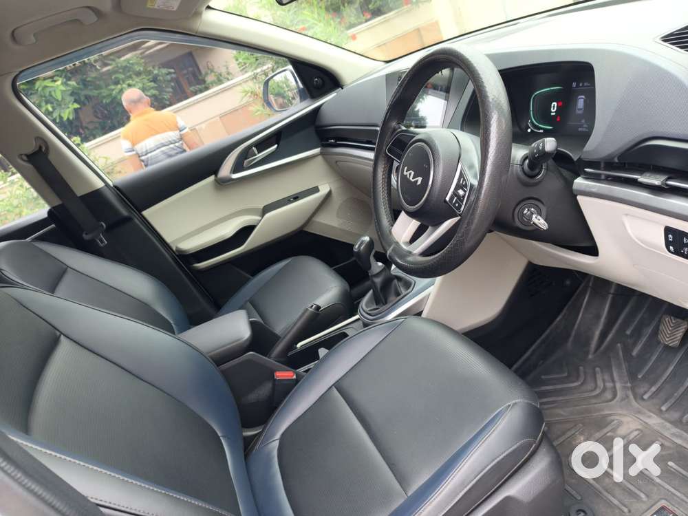 Kia Carens 1.5 Premium Diesel 7 Str Imt, 2023, Diesel