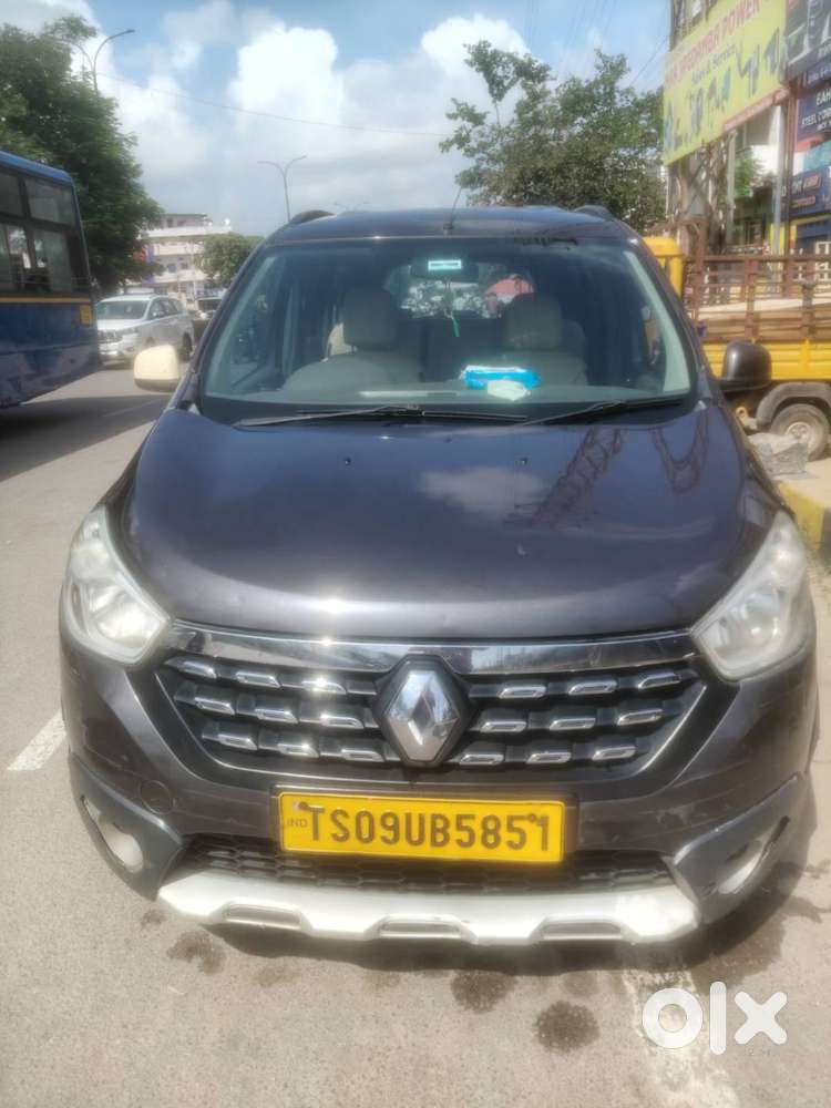 Renult Lodgy Stepway 8seater Top End Model Urgent Sale