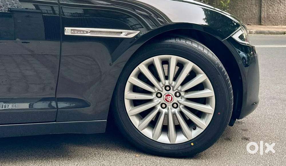 Jaguar Xj L 2.0 Petrol, 2017, Petrol