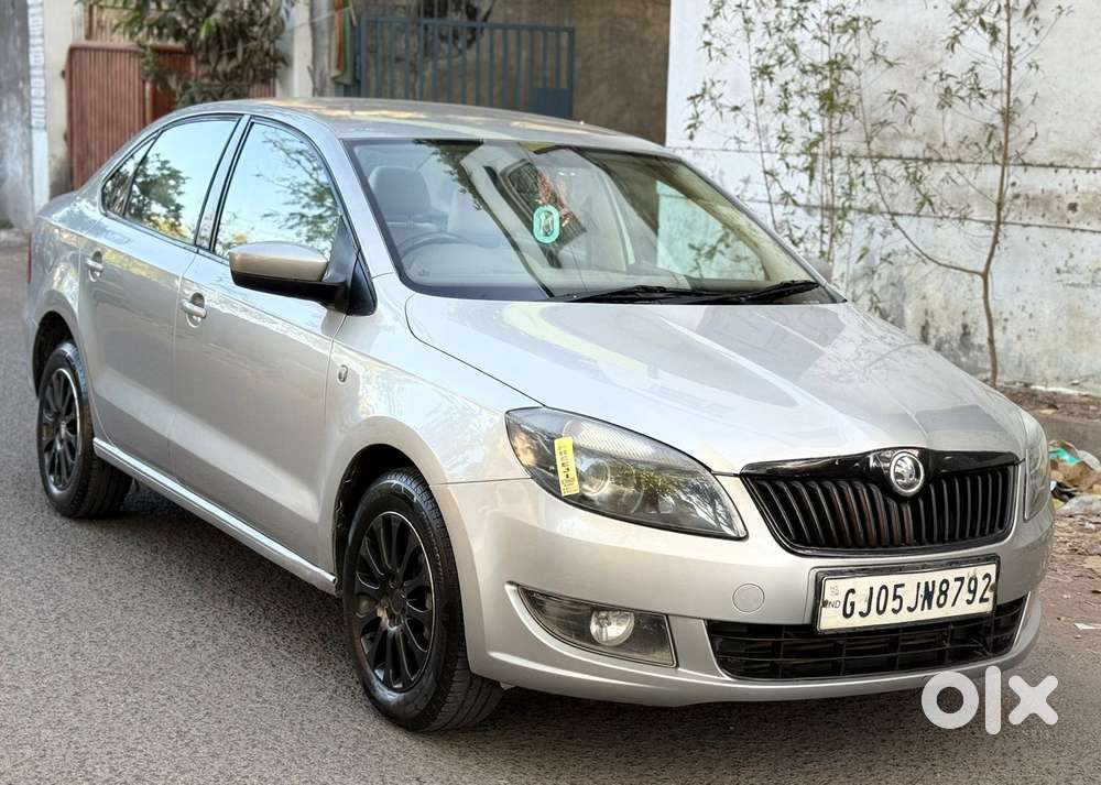 Skoda Rapid 2013-2016 1.6 Mpi At Ambition Plus, 2015, Diesel