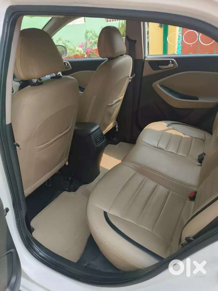 Hyundai I20 Petrol Well Maintained And In Excellent Condition