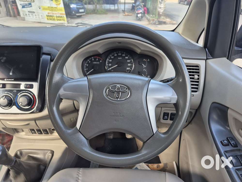 Toyota Innova 2.5 Gx 8 Str Bs-iii, 2013, Diesel