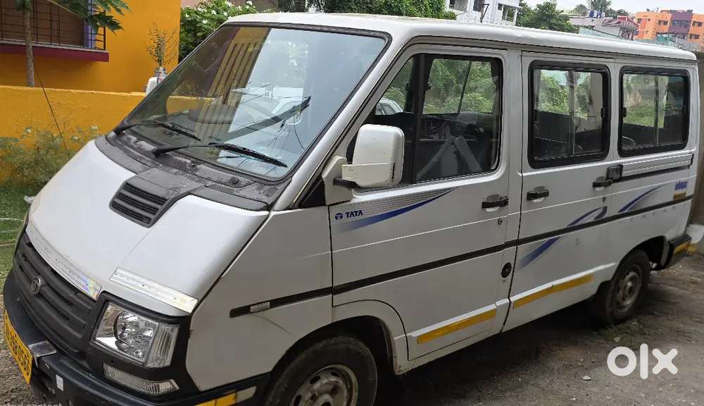 Tata Winger 2.0 Platinum 2015