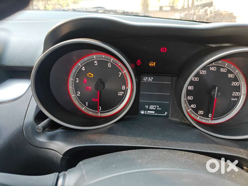 Maruti Suzuki Swift Vxi Optional, 2024, Petrol