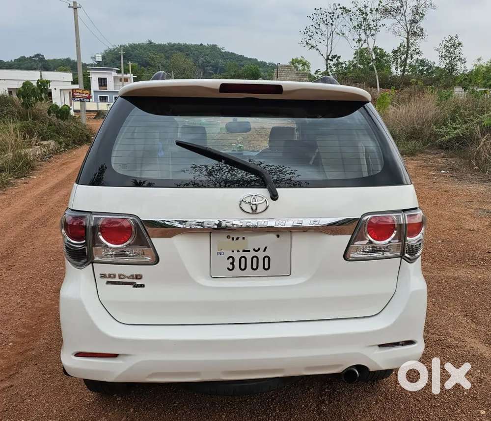 ഒറിജിനൽ കേരള Fortuner (4×4)
Manual Drive
Registration:2014
Km:290000