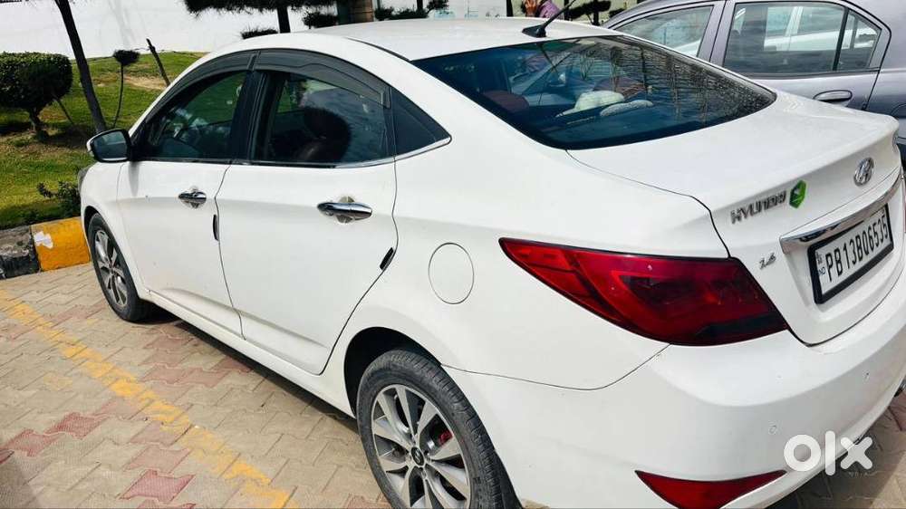 Hyundai Verna 2015 Diesel 116000 Km Driven