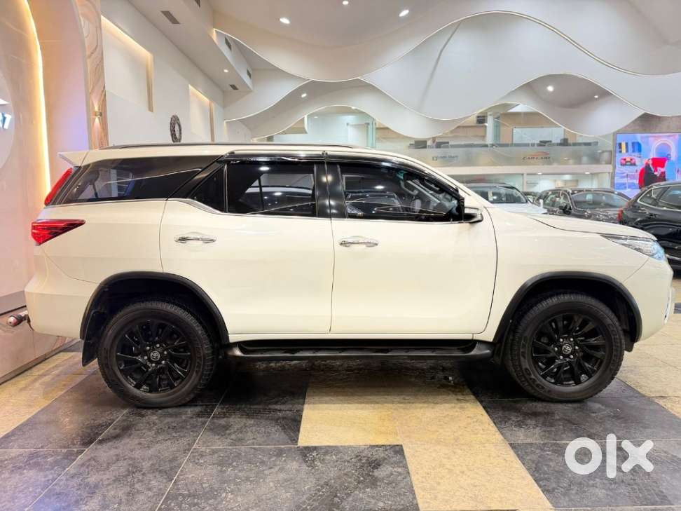 Toyota Fortuner 4x2 At 2.8 Diesel, 2017, Diesel