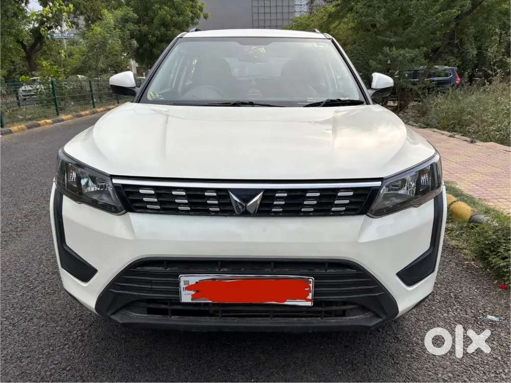 Mahindra Xuv300 2023 Diesel 60000 Km Driven W6 In Very Good Condition
