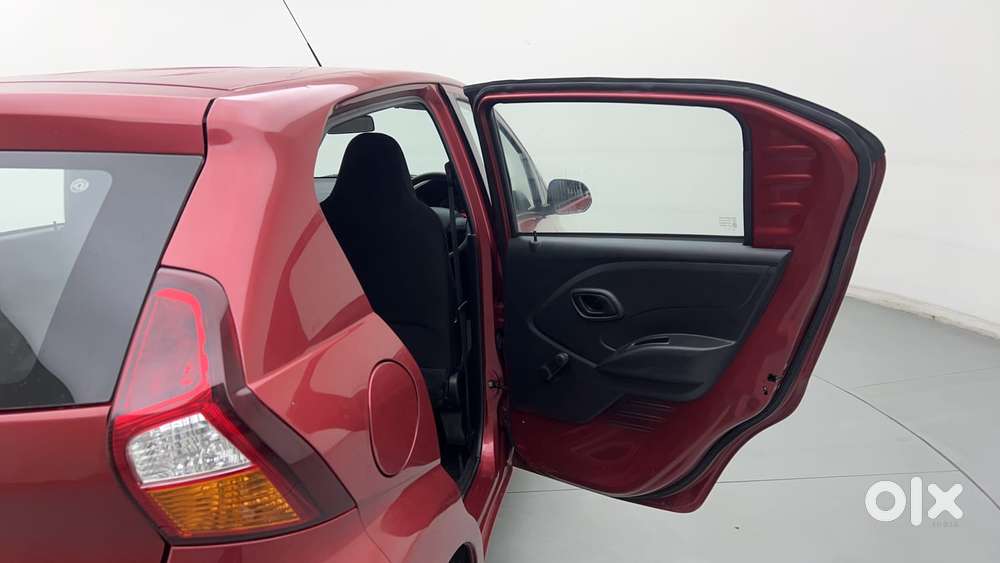 Datsun Redigo T Option, 2017, Petrol