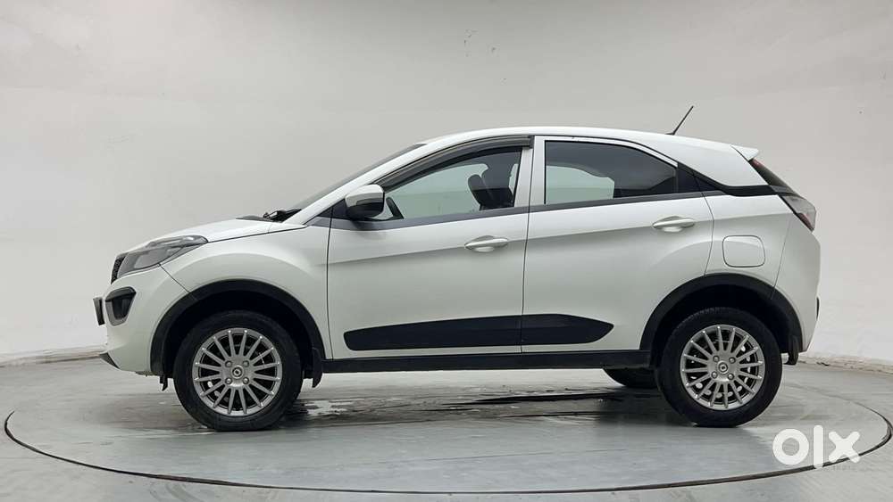 Tata Nexon 1.5 Revotorq Xma Amt (s), 2019, Petrol