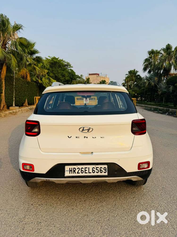 Hyundai Venue S 1.2 Petrol, 2020, Petrol