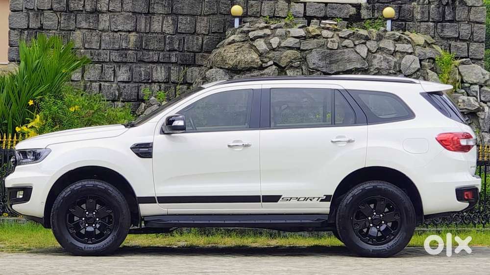 Ford Endeavour Titanium Plus 4x4, 2021, Diesel