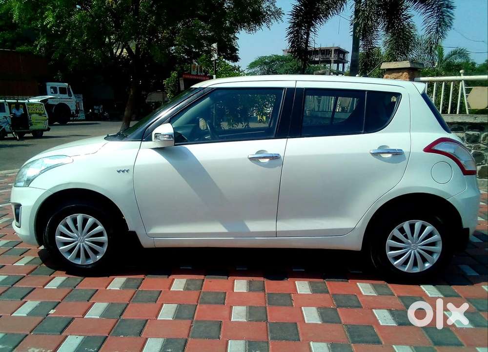 Maruti Suzuki Swift Vxi Optional, 2017, Petrol
