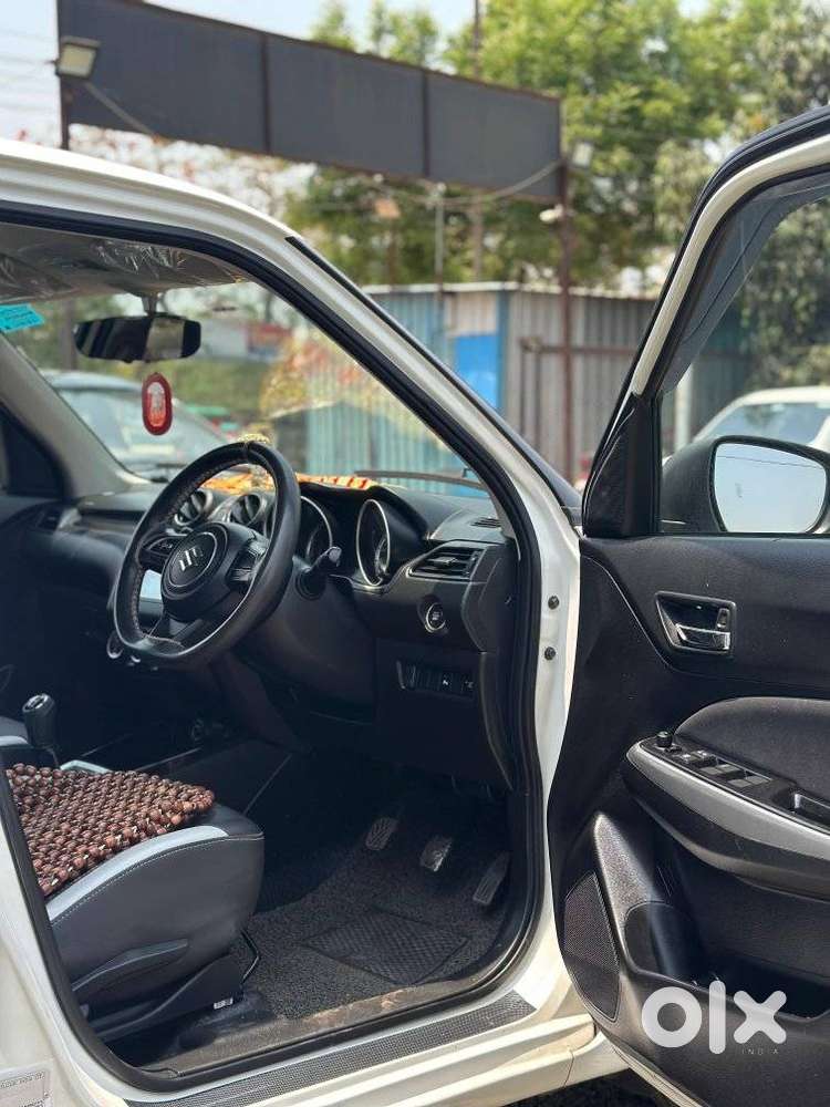 Maruti Suzuki Swift 2018 Zxi Plus, 2019, Petrol