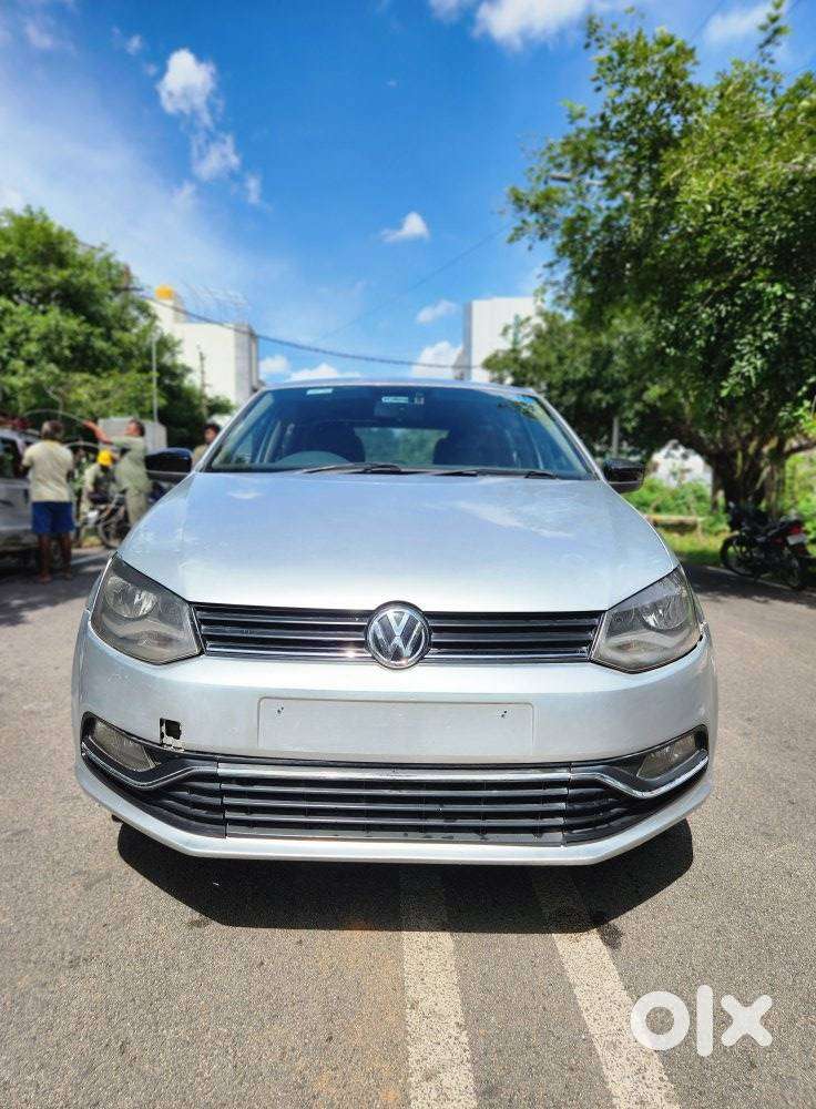 Volkswagen Polo Petrol Highline 1.2l, 2011, Petrol