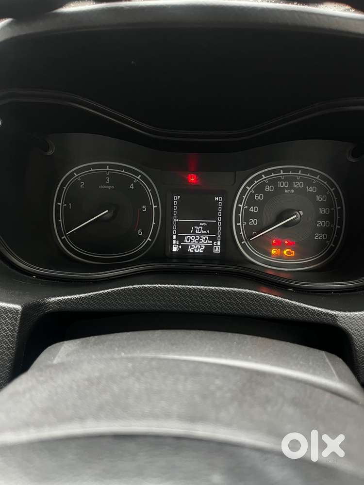 Maruti Suzuki Brezza Diesel Well Maintained Home To Office To Home
