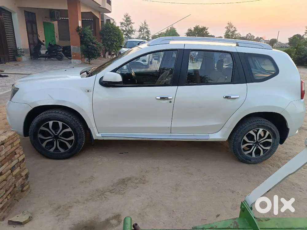 Nissan Terrano 2013 Diesel 74000 Km Driven