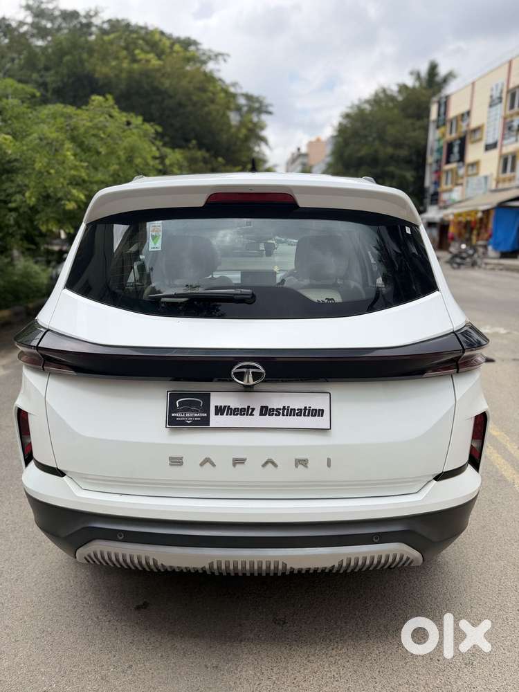 Tata Safari Accomplished Plus 6 Str Dual Tone At, 2024, Diesel