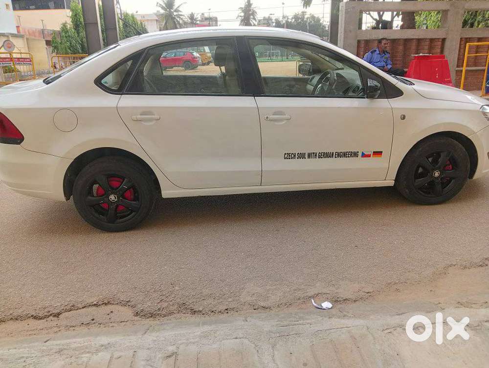 Skoda Rapid 1.5 Tdi Elegance Plus Black Package, 2014, Diesel