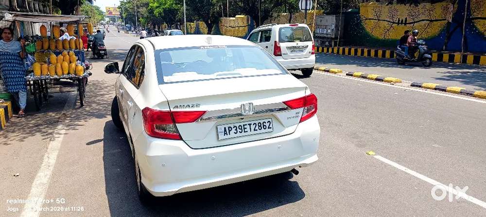 Less Used.  Gives More Than 25 Kms On Continuous Run On Good Road.